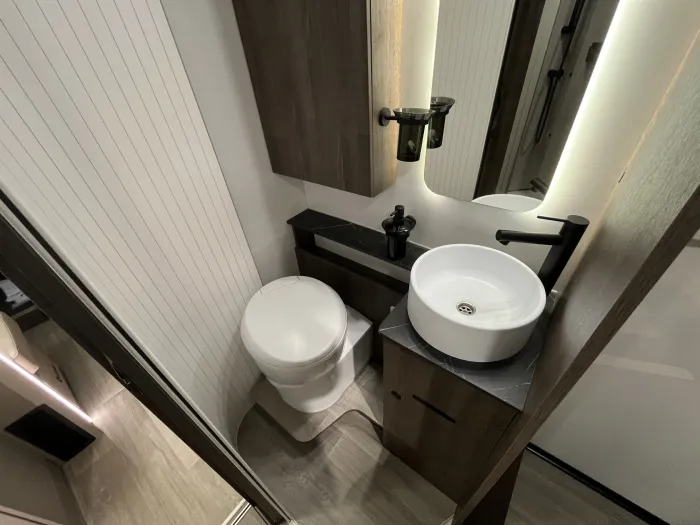 Benimar-Tessoro-496-interior sevilla (1)